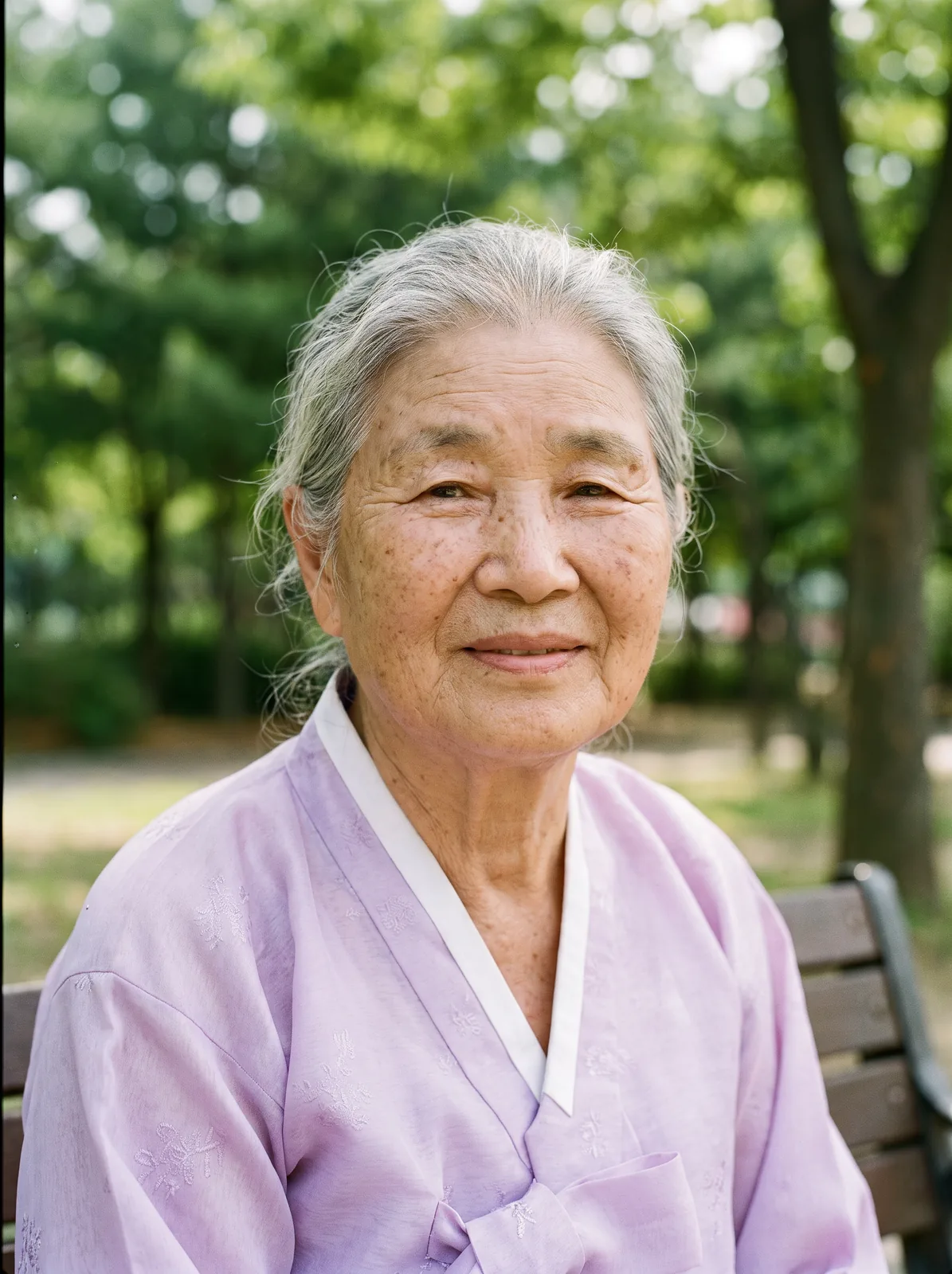 합성 전 — 어머니 사진 (예시)
